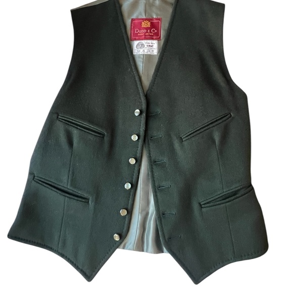 DUNN & CO GREAT BRITAIN…Gorgeous Forest Green Vest 💯 % WOOL - Picture 7 of 10